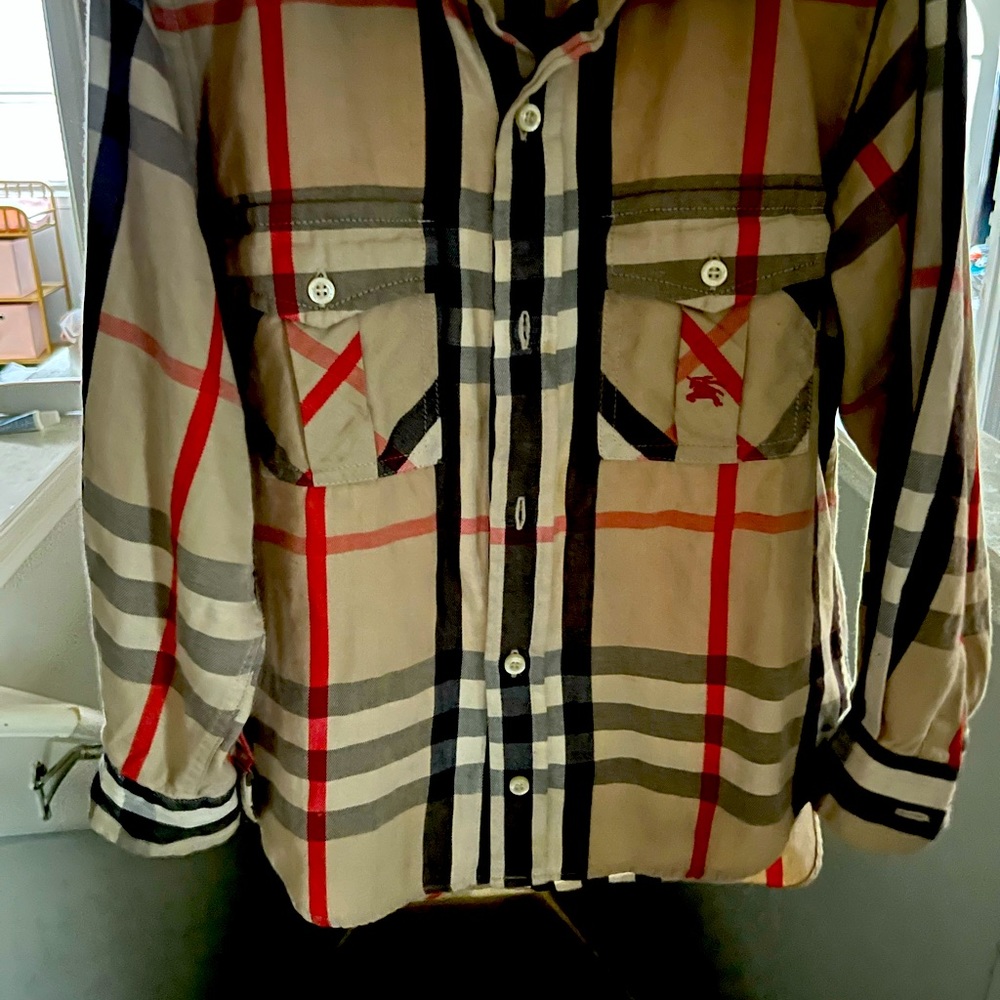 Burberry longsleeve shirt
